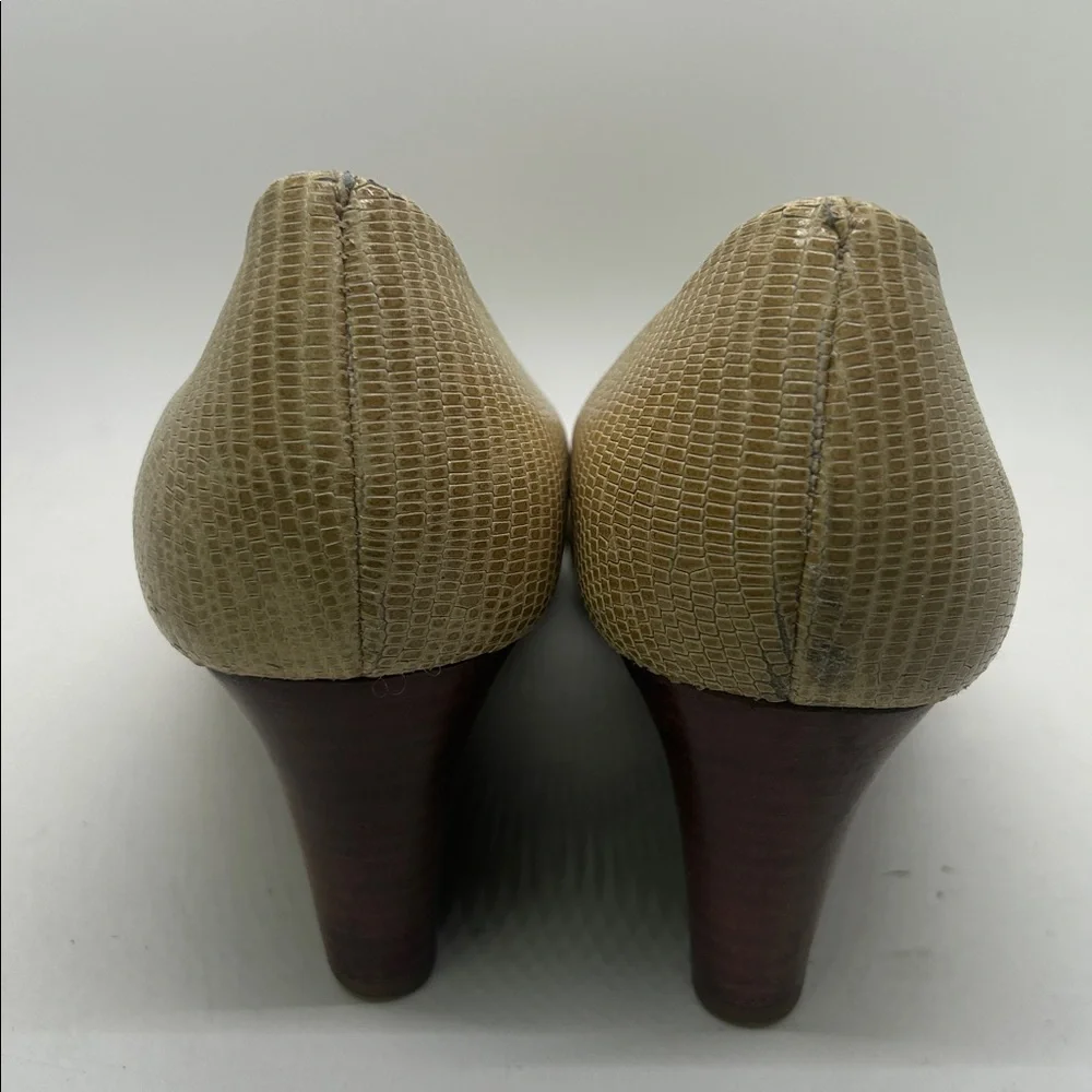 Tory Burch Sexy Tan Peep-Toe Wedge Heel Shoes **Size 8.5** 🔥🔥 - Picture 6 of 12